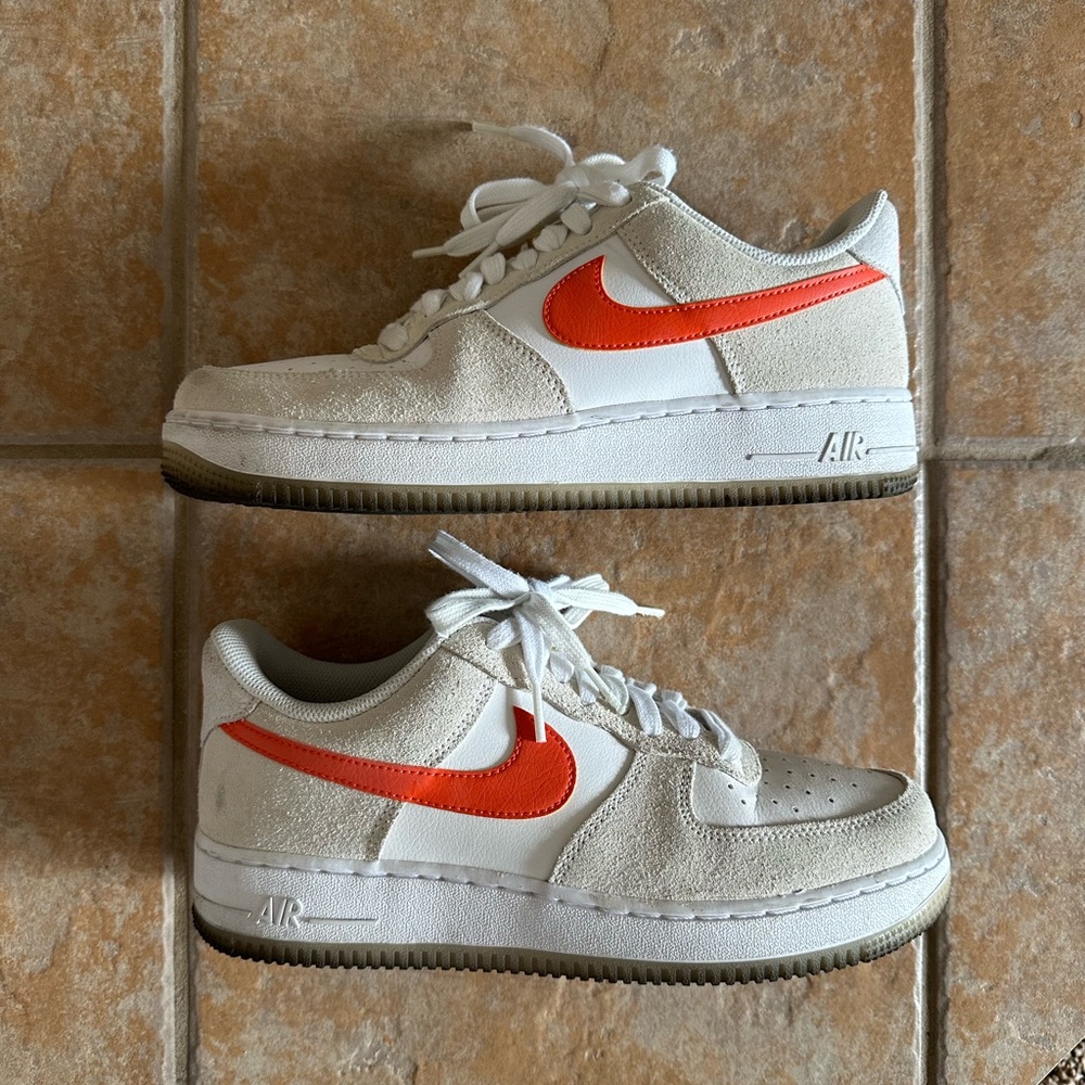 Women’s Nike Air Force 1’s ‘07 SE First Use